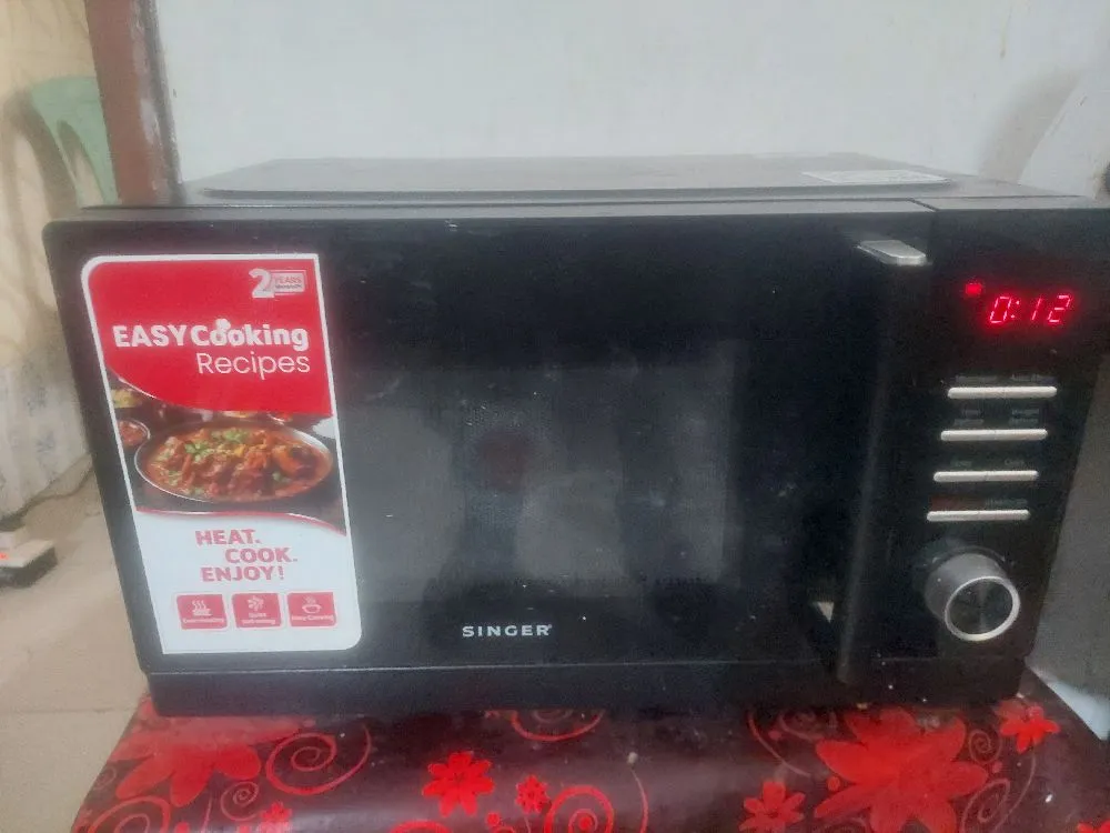 ওভেন দেড় মাসের মতো ইউজ করছি