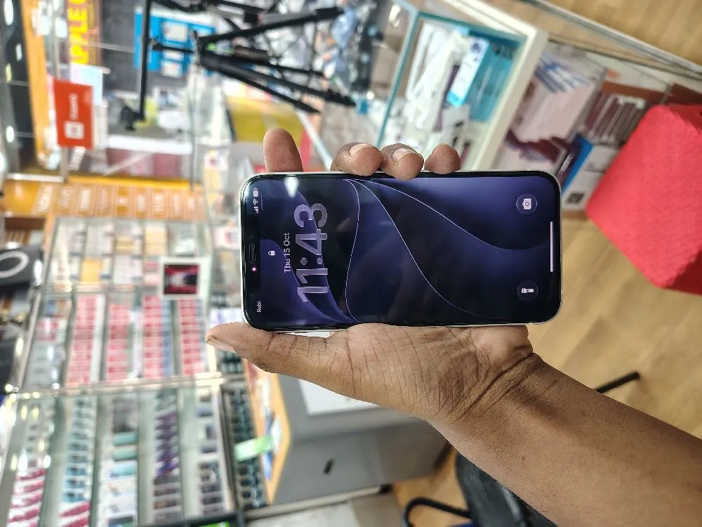 i phone 12